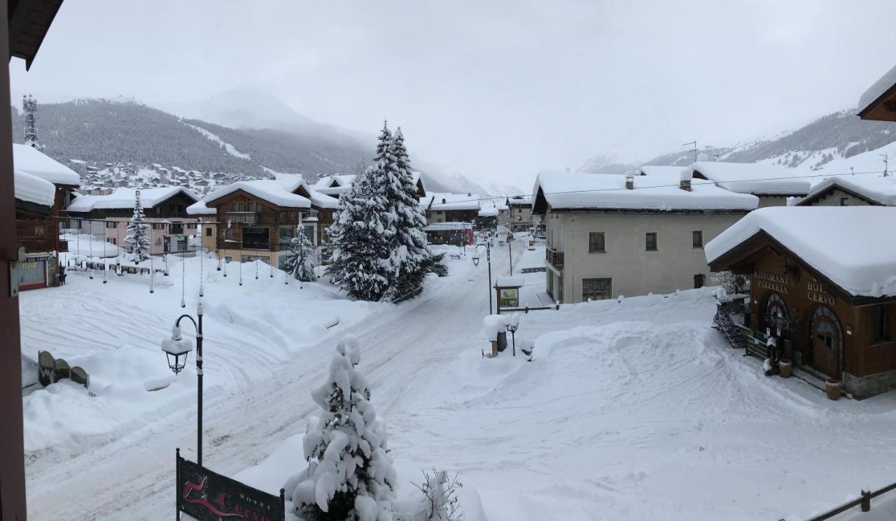 Garni La Casetta Hotel Livigno Bagian luar foto